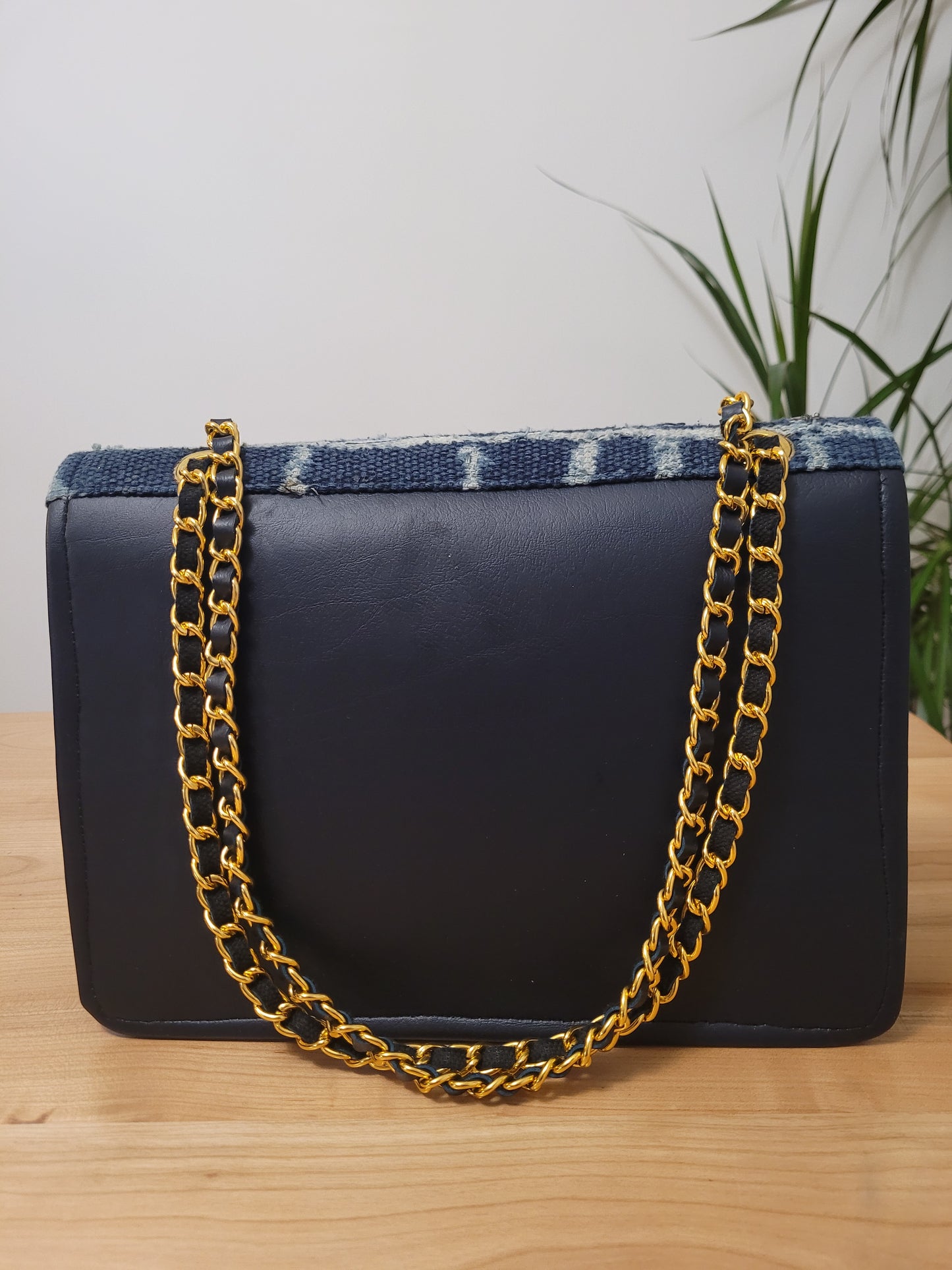 Sac bimatière tissu africain ndop du cameroun et chaînette doré
