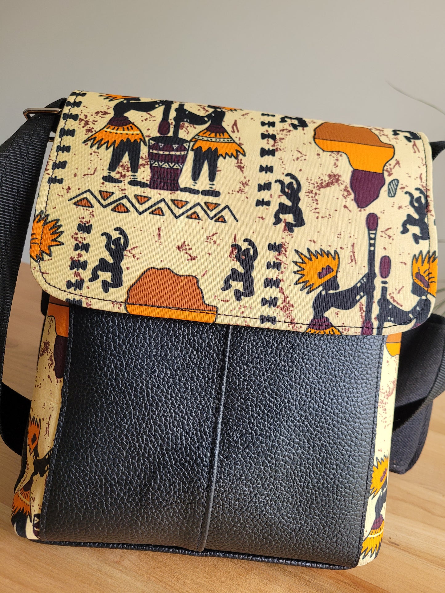 Sac bandoulière rectangulaire bimatière tissu africain