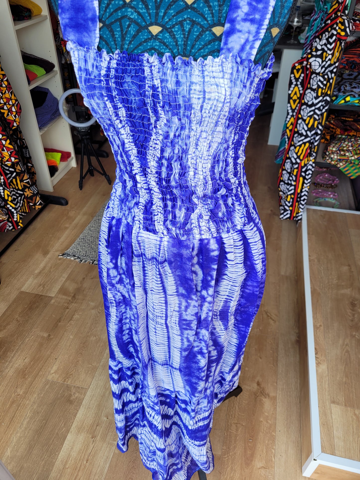 Robe longue tissu africain violet et blanc
