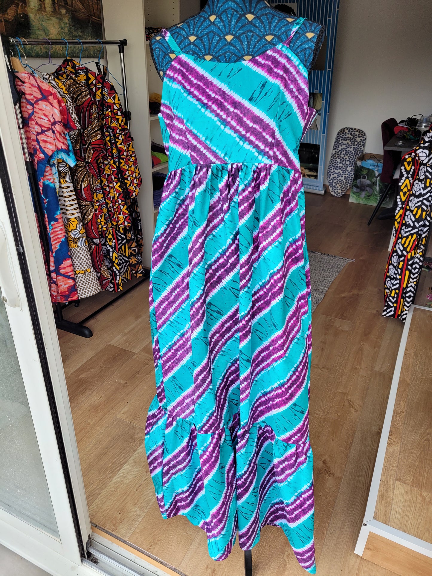 Robe Longue à noeud vert et violet