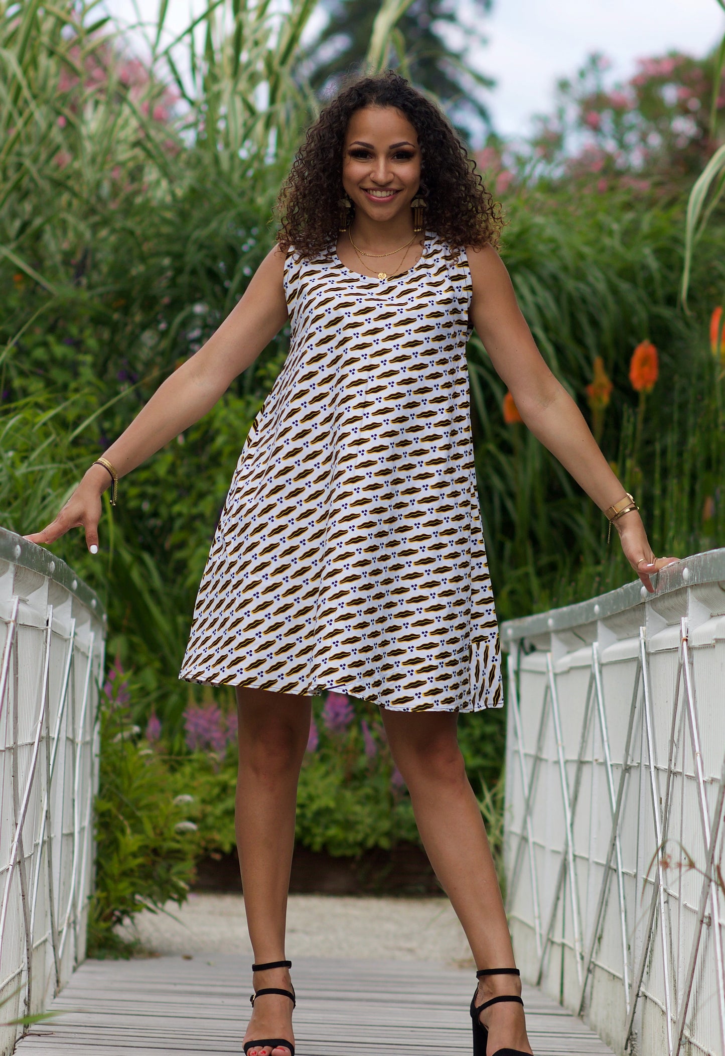 Robe mini évasée en tissu wax "mon mari est capable"