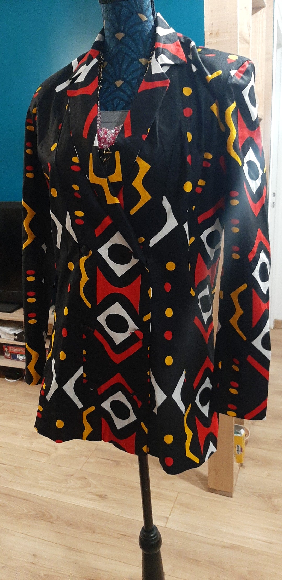 Blazer rouge/noire pour femme made in sénégal