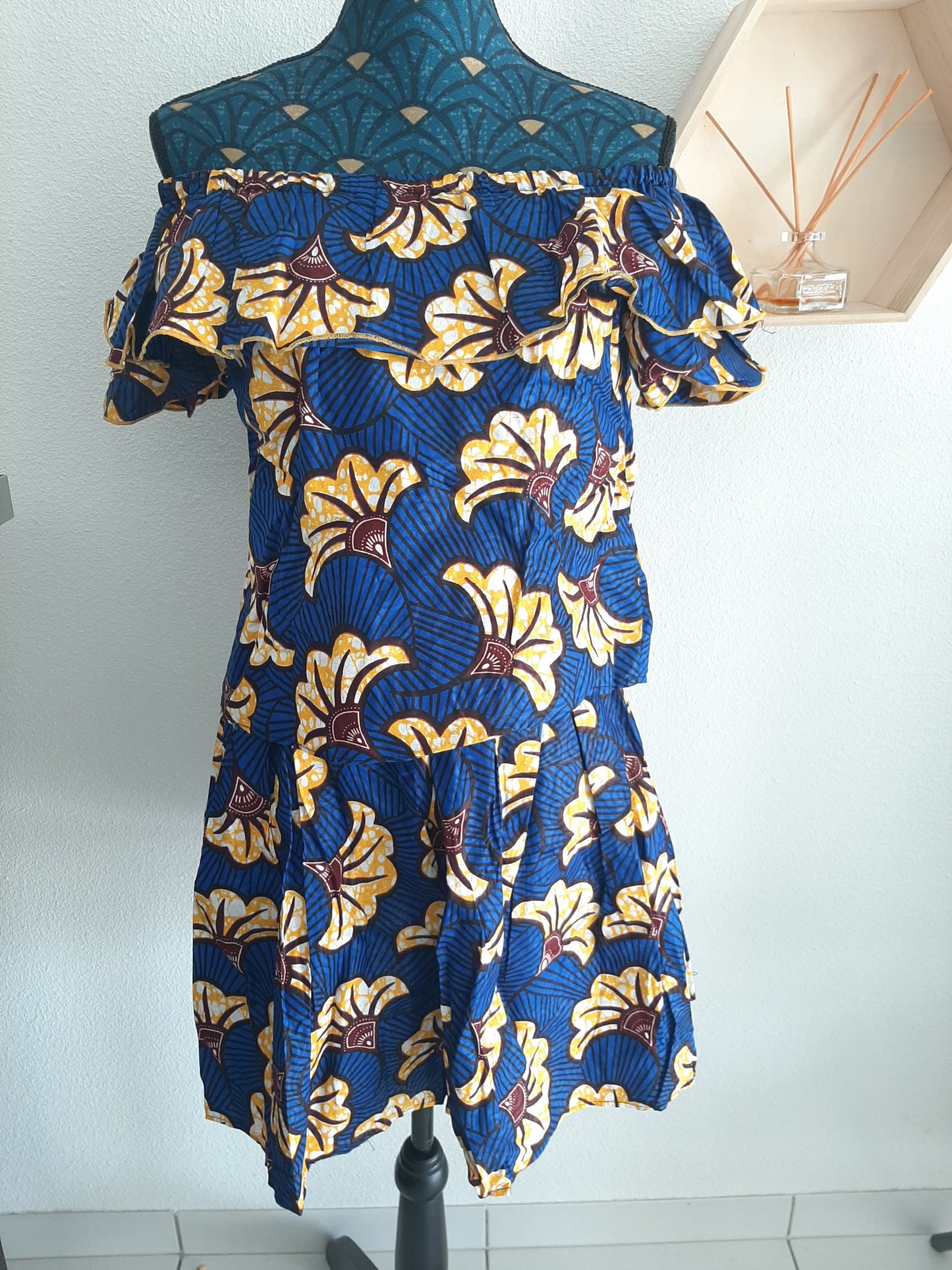 Jupe mini  tissu fleur du mariage