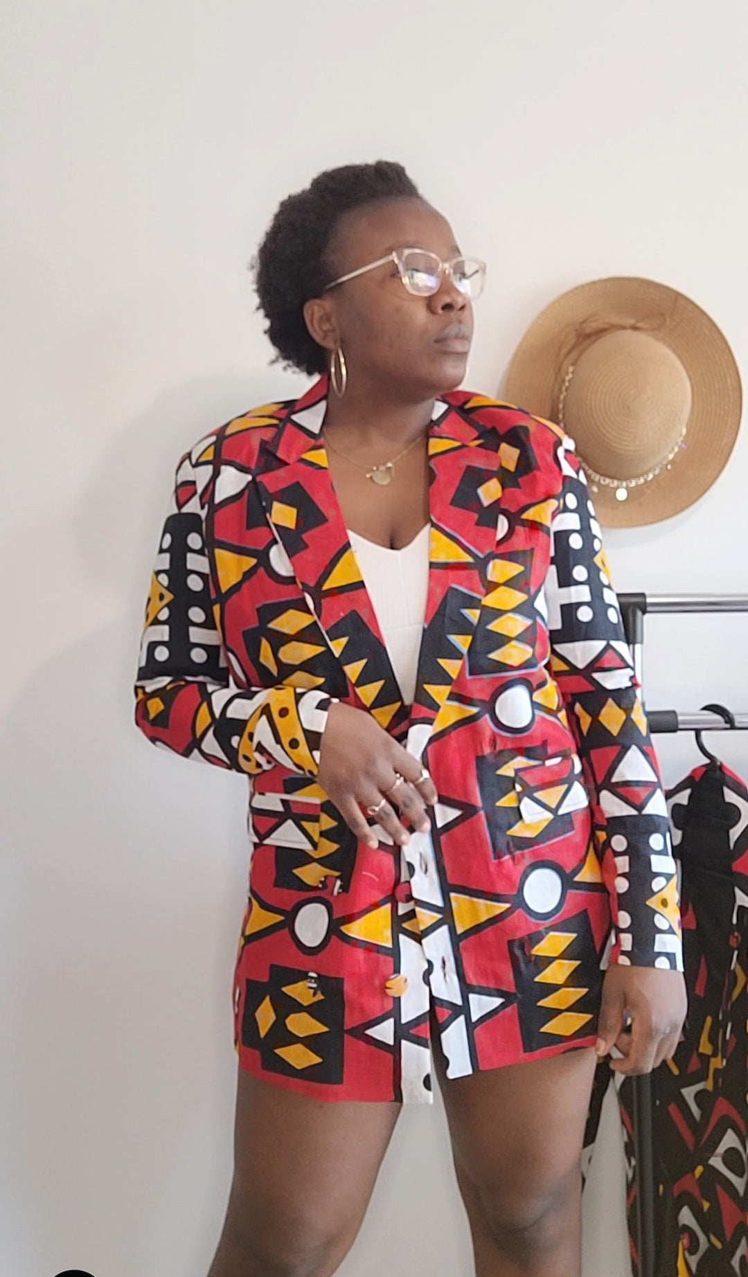 Blazer rouge unique pour femme made in sénégal